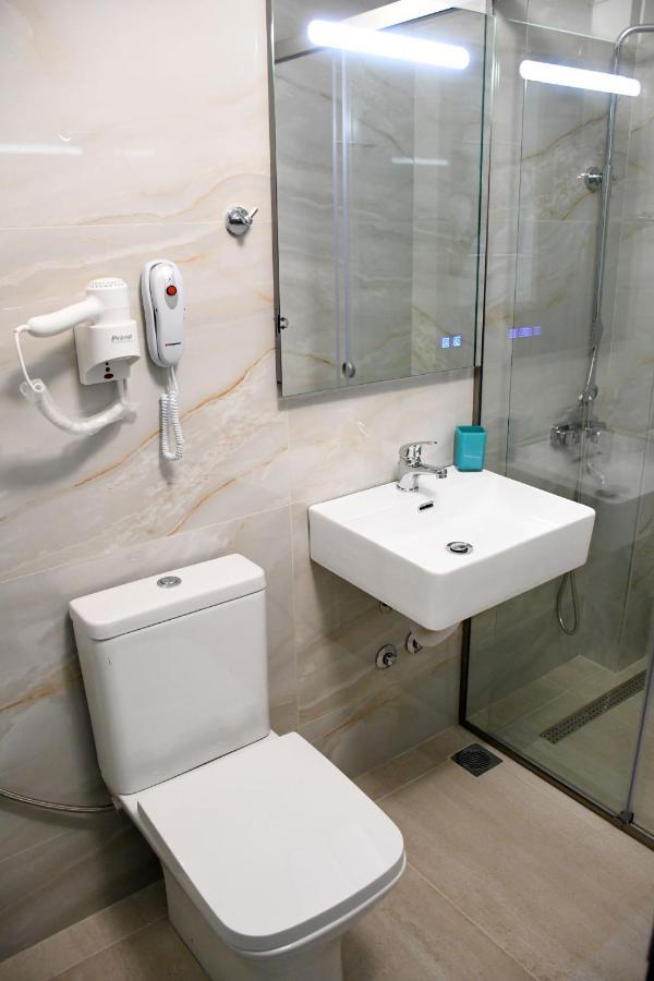 Theano Luxury Suites Nikiti Exterior photo