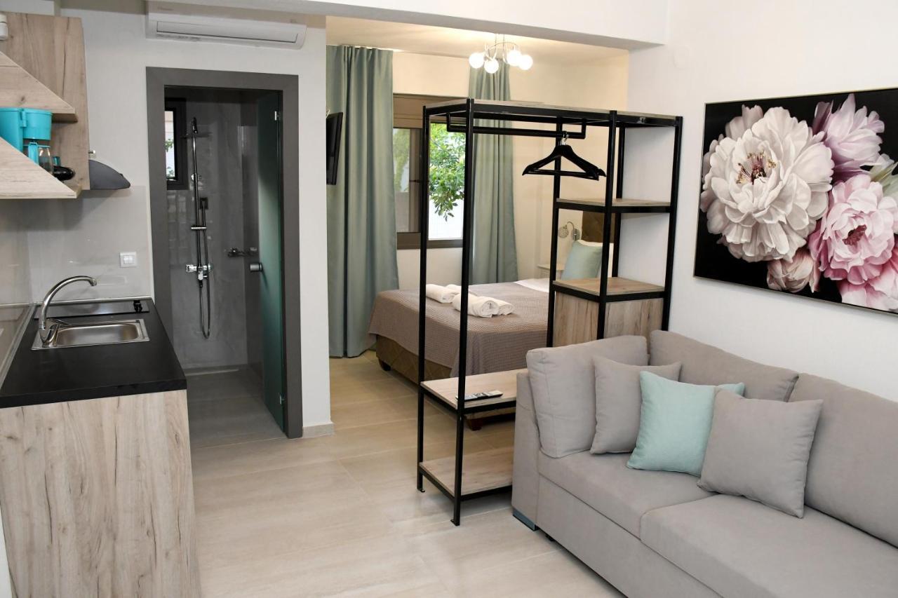 Theano Luxury Suites Nikiti Exterior photo
